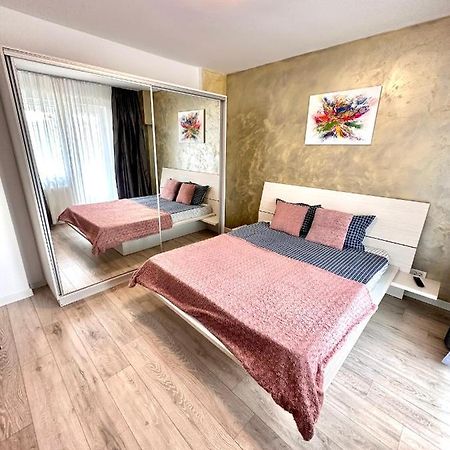 בוקרשט Mega Rossa Residence מראה חיצוני תמונה