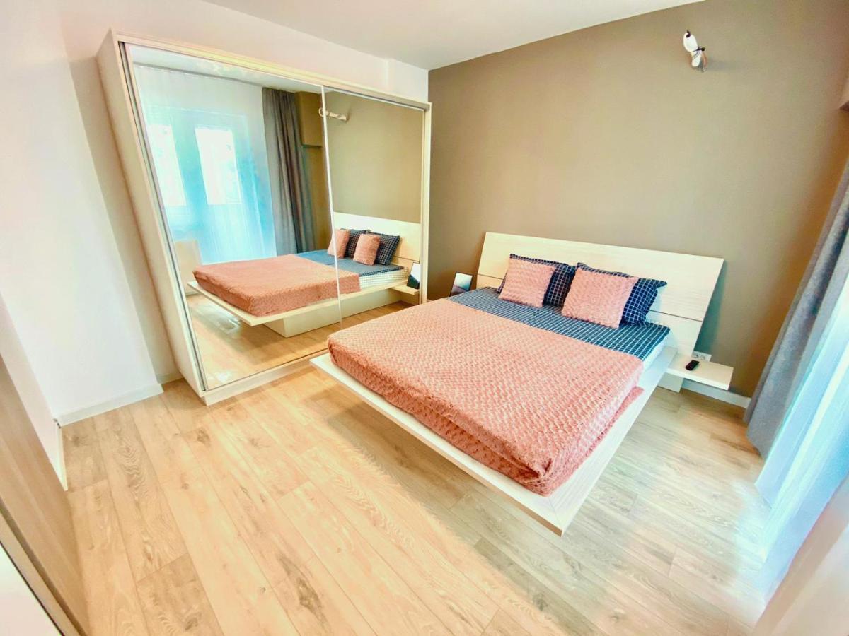 בוקרשט Mega Rossa Residence מראה חיצוני תמונה